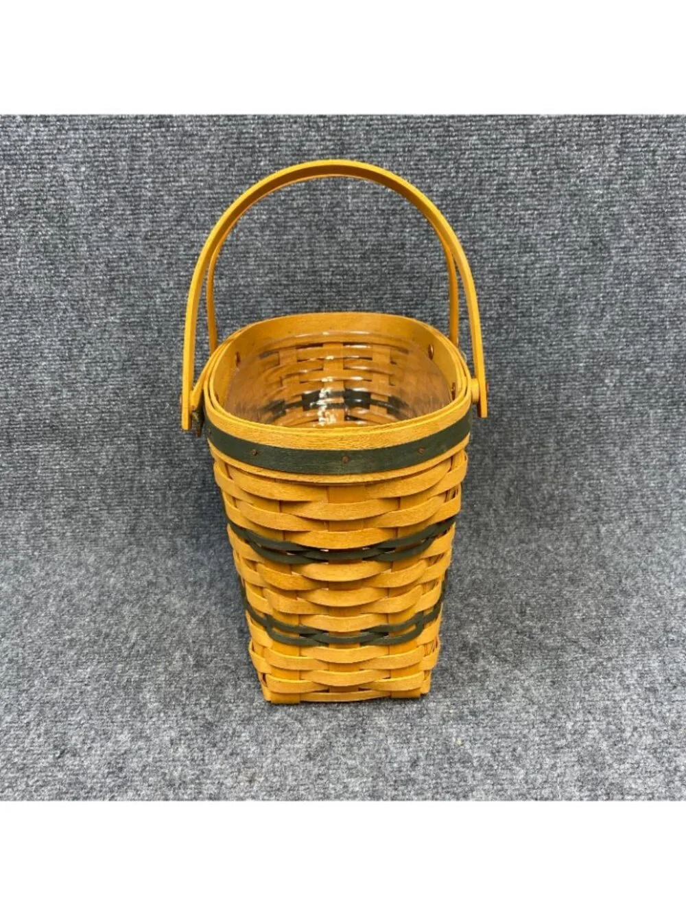 Longaberger Fellowship Basket 1997 Traditions Collection w/ Box & Protector